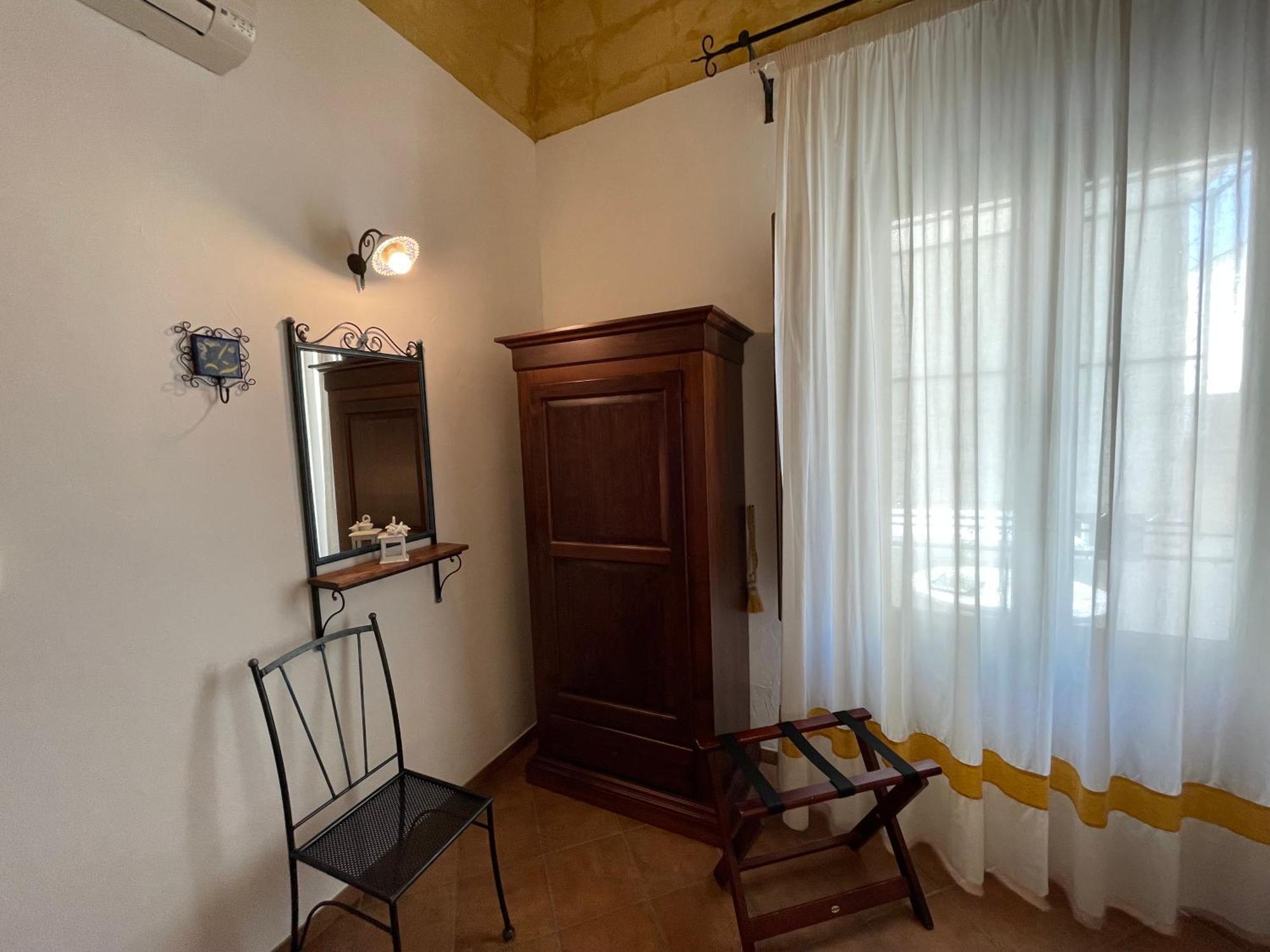 Ai Dammusi Rooms San Vito Lo Capo Exterior photo