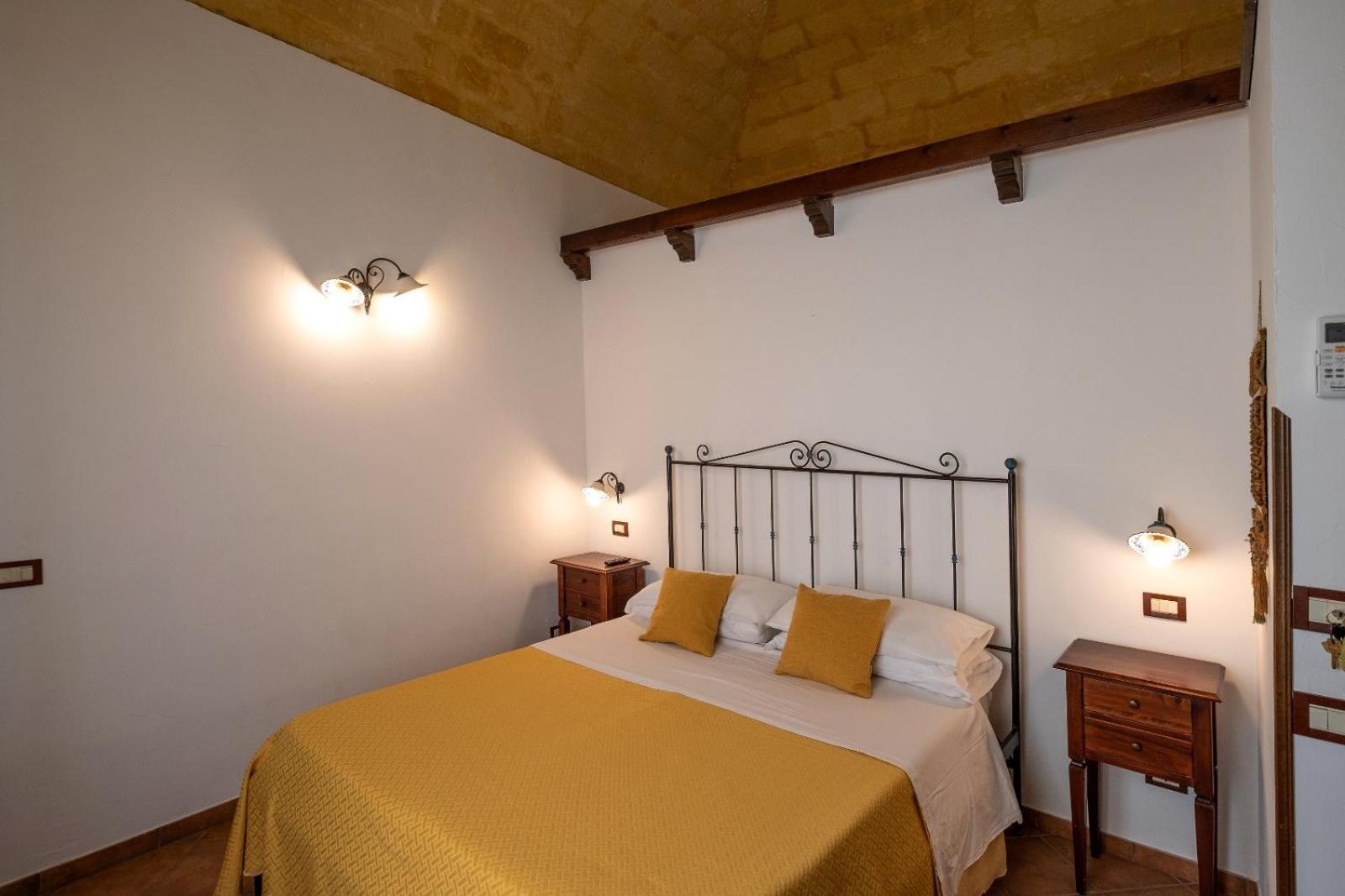 Ai Dammusi Rooms San Vito Lo Capo Exterior photo